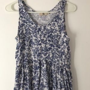 Flowery peplum shirt